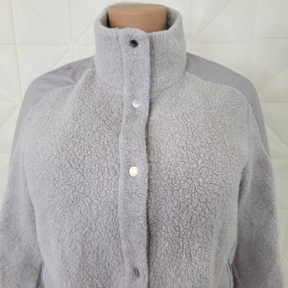 Lululemon Women's Heathered Ceramic Go Cozy Sherpa Fleece Basic Jacket Size 8 - Picture 3 of 11